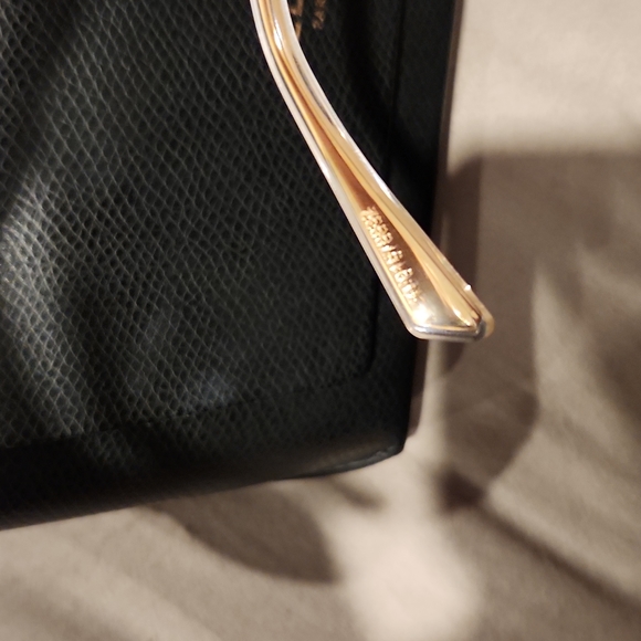 NWT CELINE CL40141U This square Celine sunglass is havana and gold frame. - Picture 7 of 12